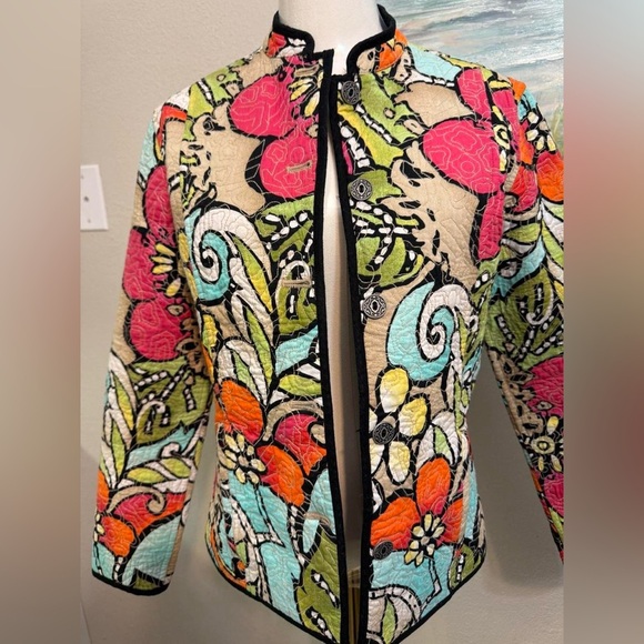 Chico’s Reversible Quilted Floral Embroidered Jacket Size 0 – Bold Boho Artwear - Picture 2 of 7